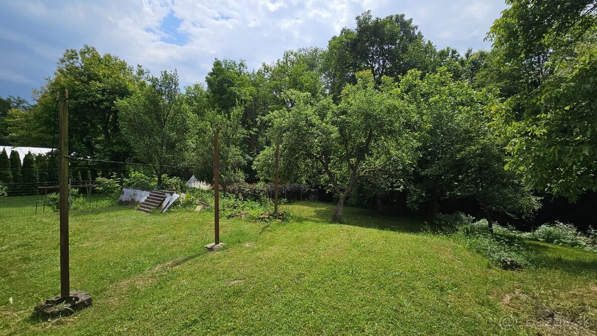 RODINNÝ DOM V OBCI JURKOVÁ VOĽA,LEN 5 MINÚT OD MESTA SVIDNÍK - 4