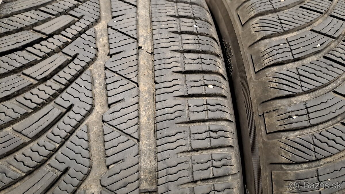 Predám 2ks jazdené zimné 225/55r18-102V Michelin - 4