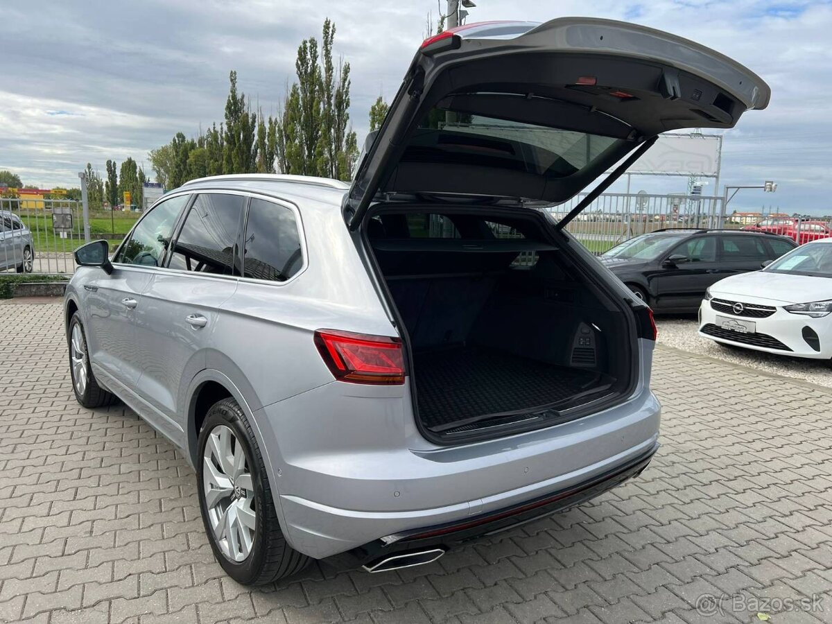 Volkswagen Touareg 3.0 V6 TDI SCR 286k R-Line 4Motion Tiptro - 4