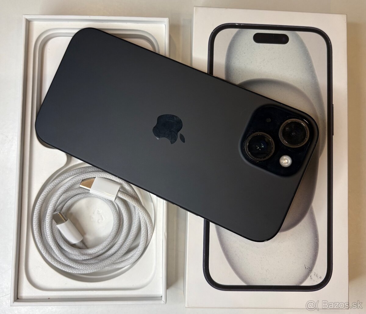 IPhone 15 black (128GB) - 4