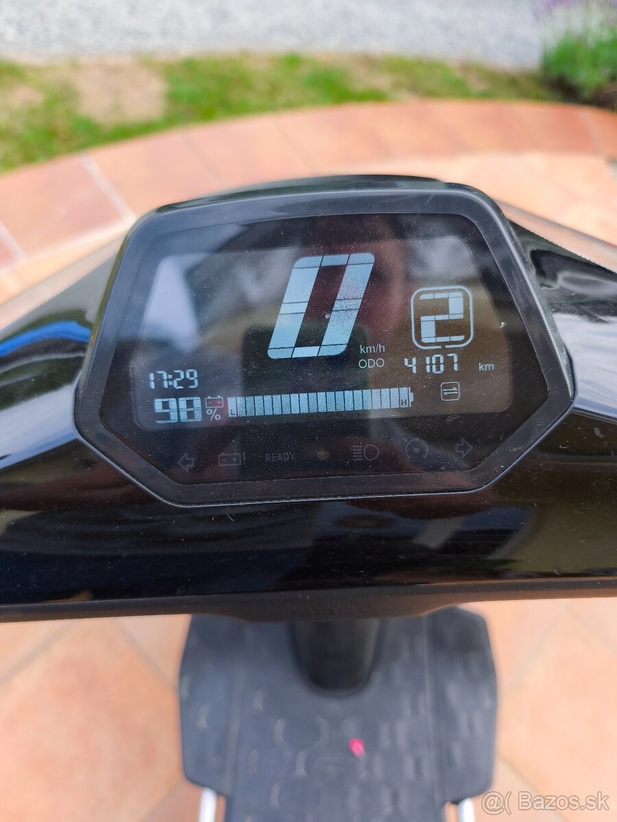 Vmoto Super Soco CUx - 4