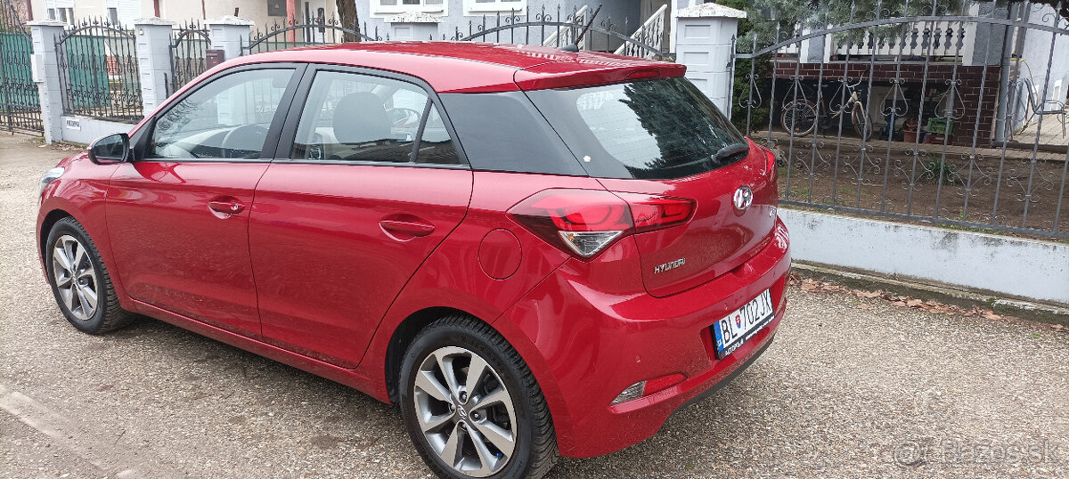hyundai i20 - 4