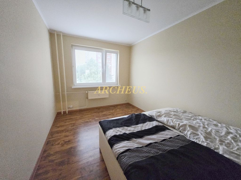 3 IZBOVÝ BYT, 70 m2, ČORDÁKOVA - KOŠICE - 4