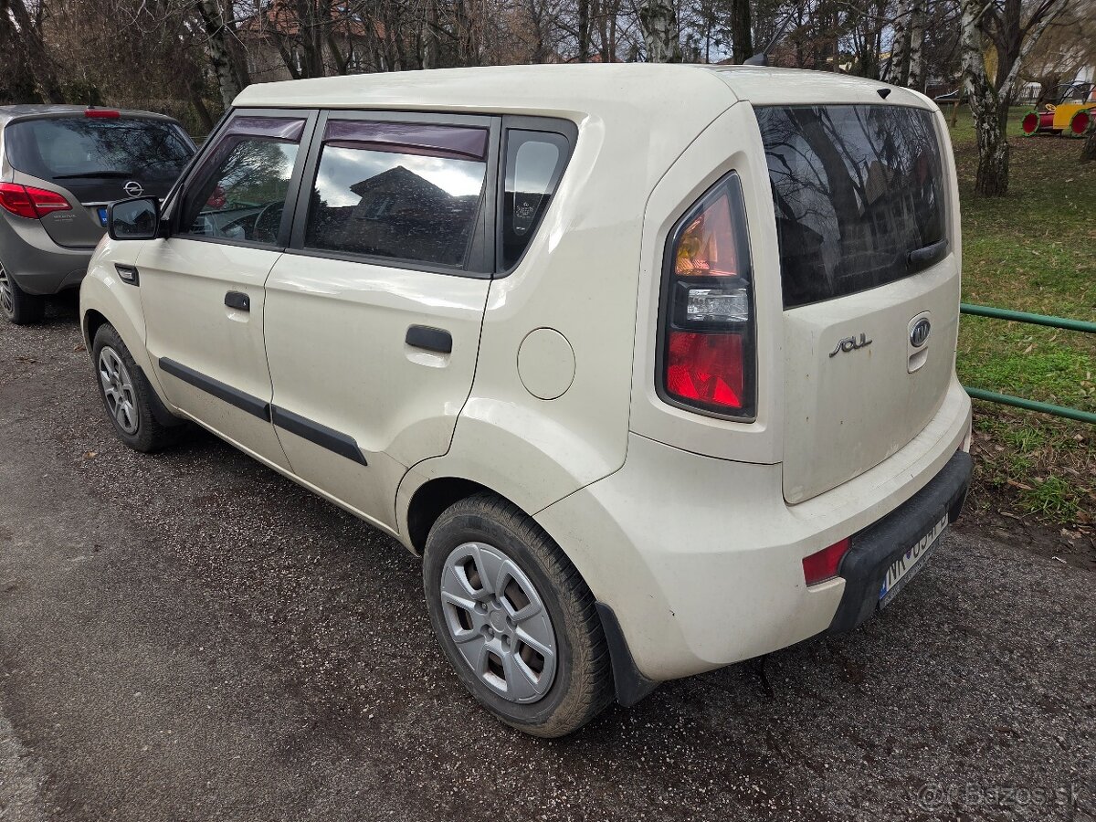 Kia Soul 1.6 - 4