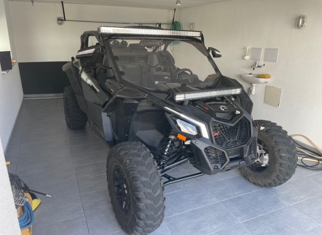 CAN-AM MAVERICK