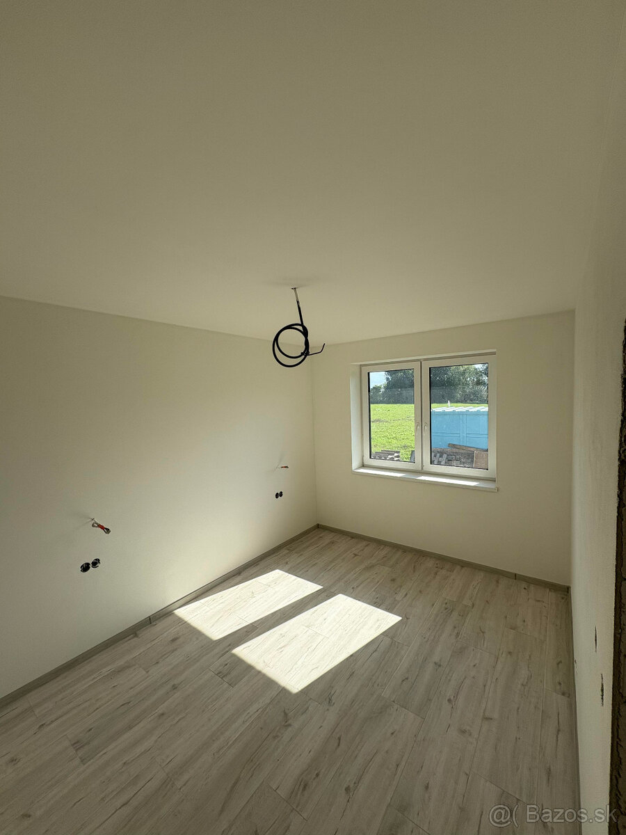 Novostavba v Nesvadoch - 4