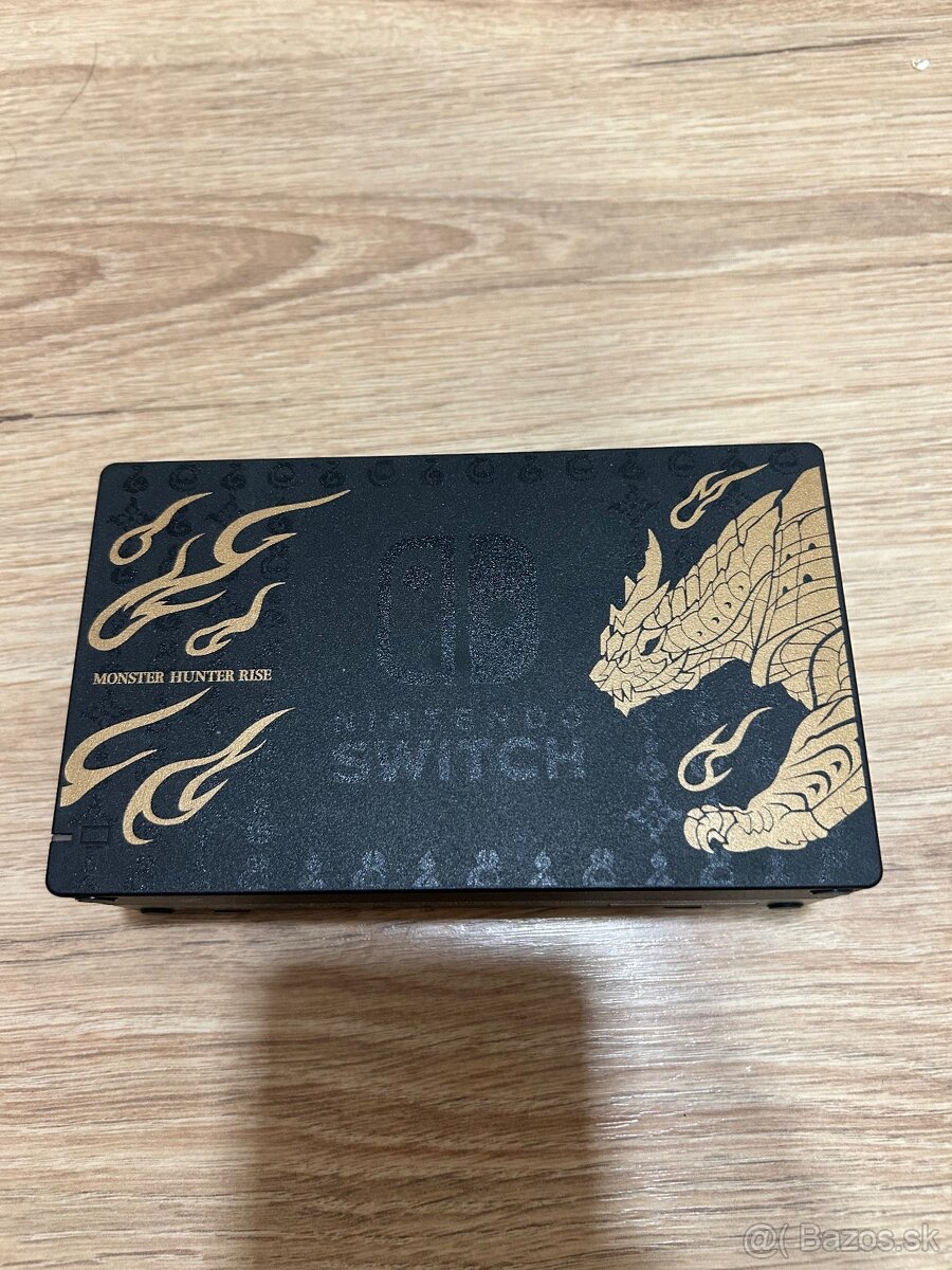 Predám Nintendo Switch Monster Hunter Edition s prísl. - 4