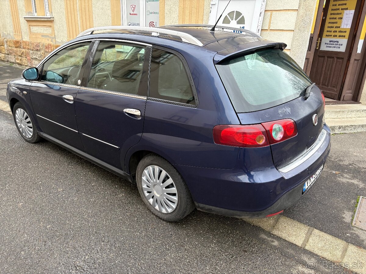 Fiat Croma kombi 1.9 JTD - 4