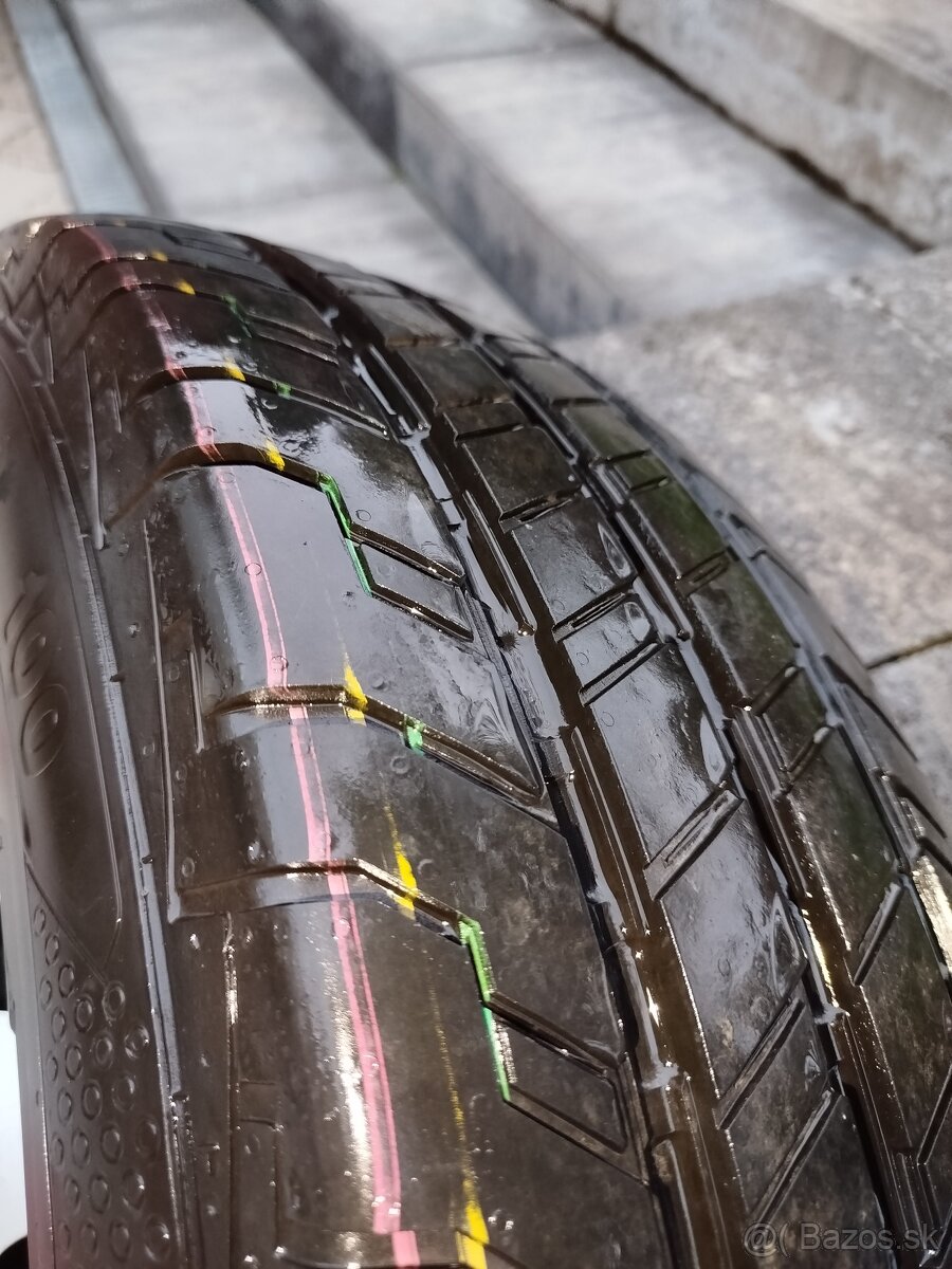 Predám pneu na diskoch 215/75r16c - 4