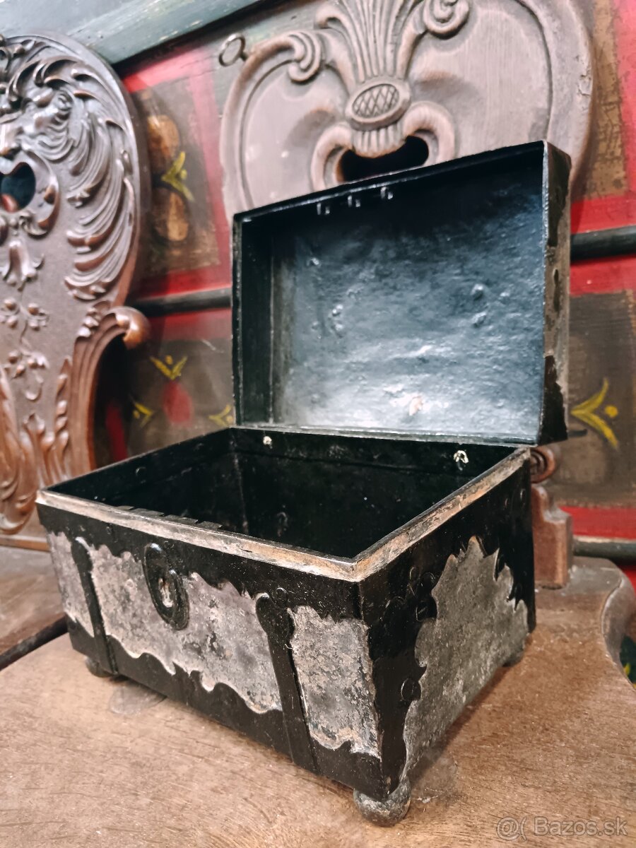 Starožitná truhlicka - 4