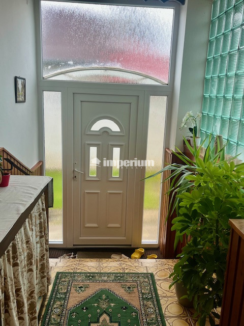 Na predaj 4 - izbový rodinný dom v obci Kalinkovo . - 4