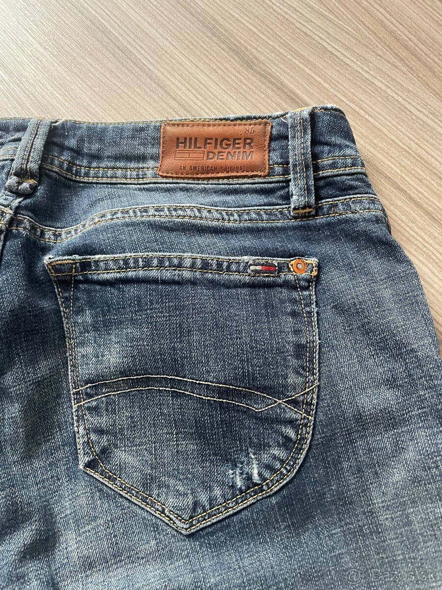 Dámske rifle zn.Tommy Hilfiger - 4