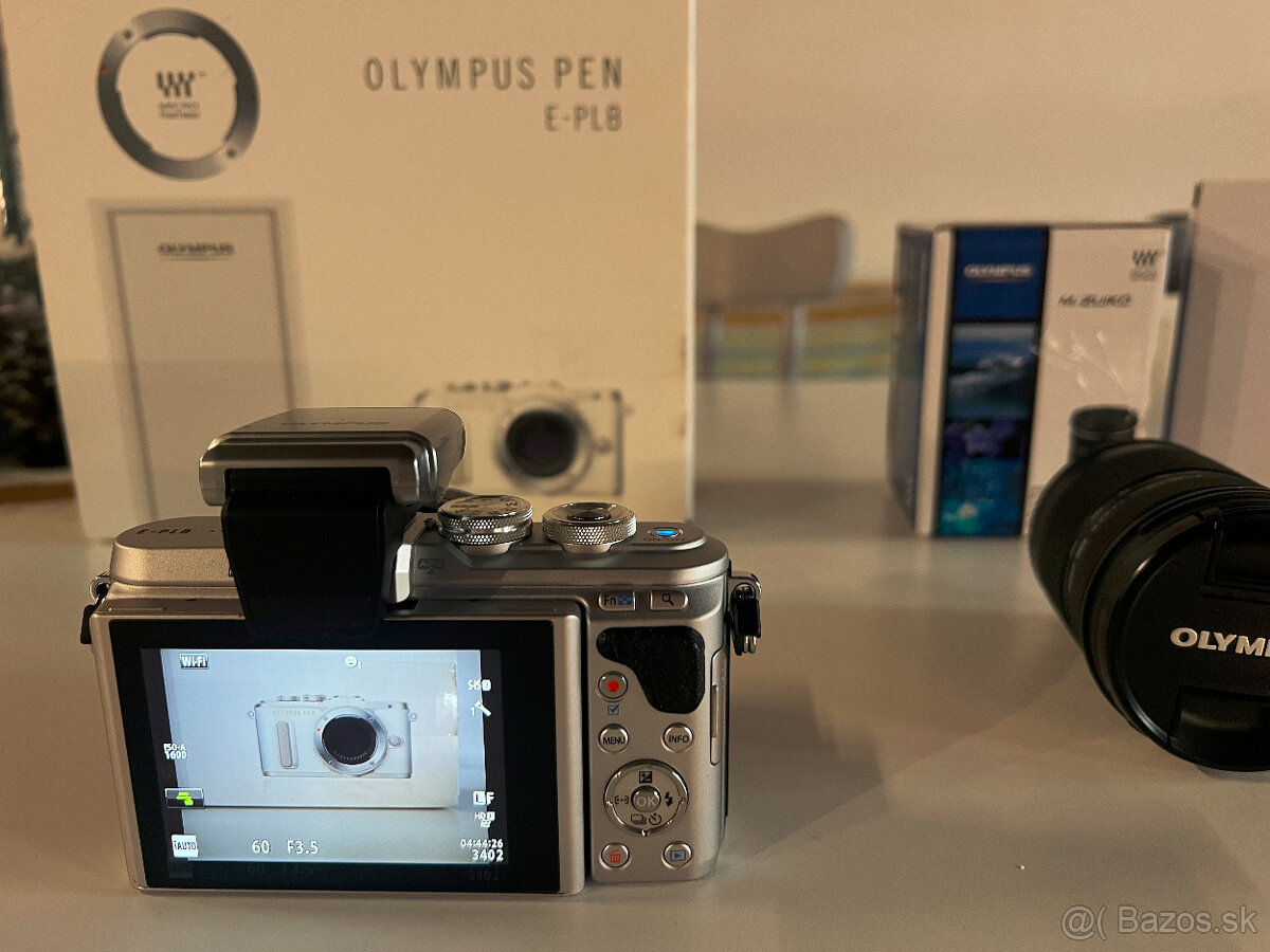 Olympus PEN E-PL8 - 4