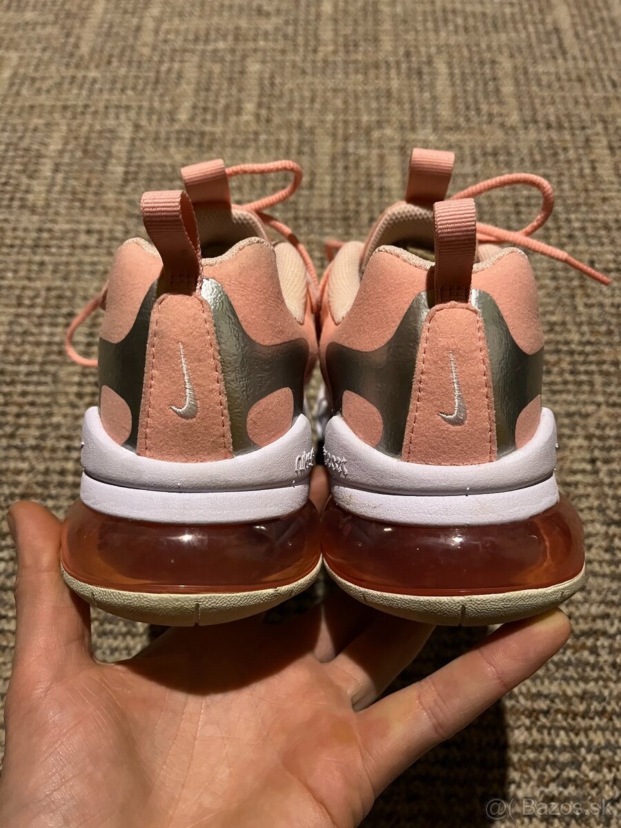 Nike Air Max 270 React, velikost 38 - 38,5 - 4