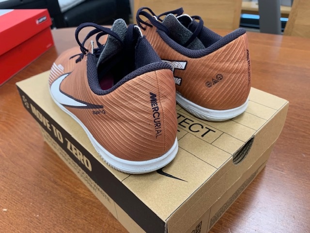 Detské halové kopačky NIKE VAPOR 15 Club IC - 4