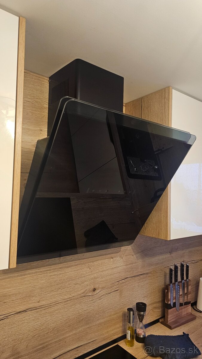 Odsávač pár Amica - 4