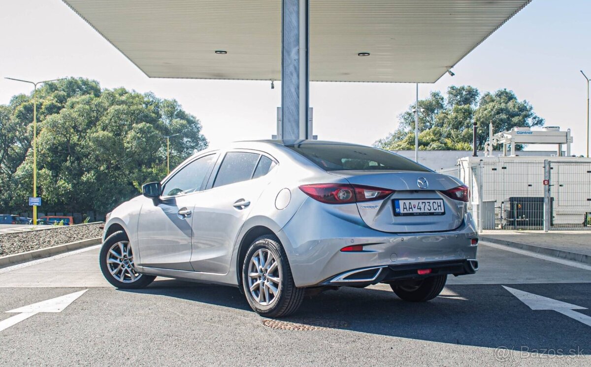 Mazda 3 2.2 Skyactiv-D150 Attraction Sedan - 4