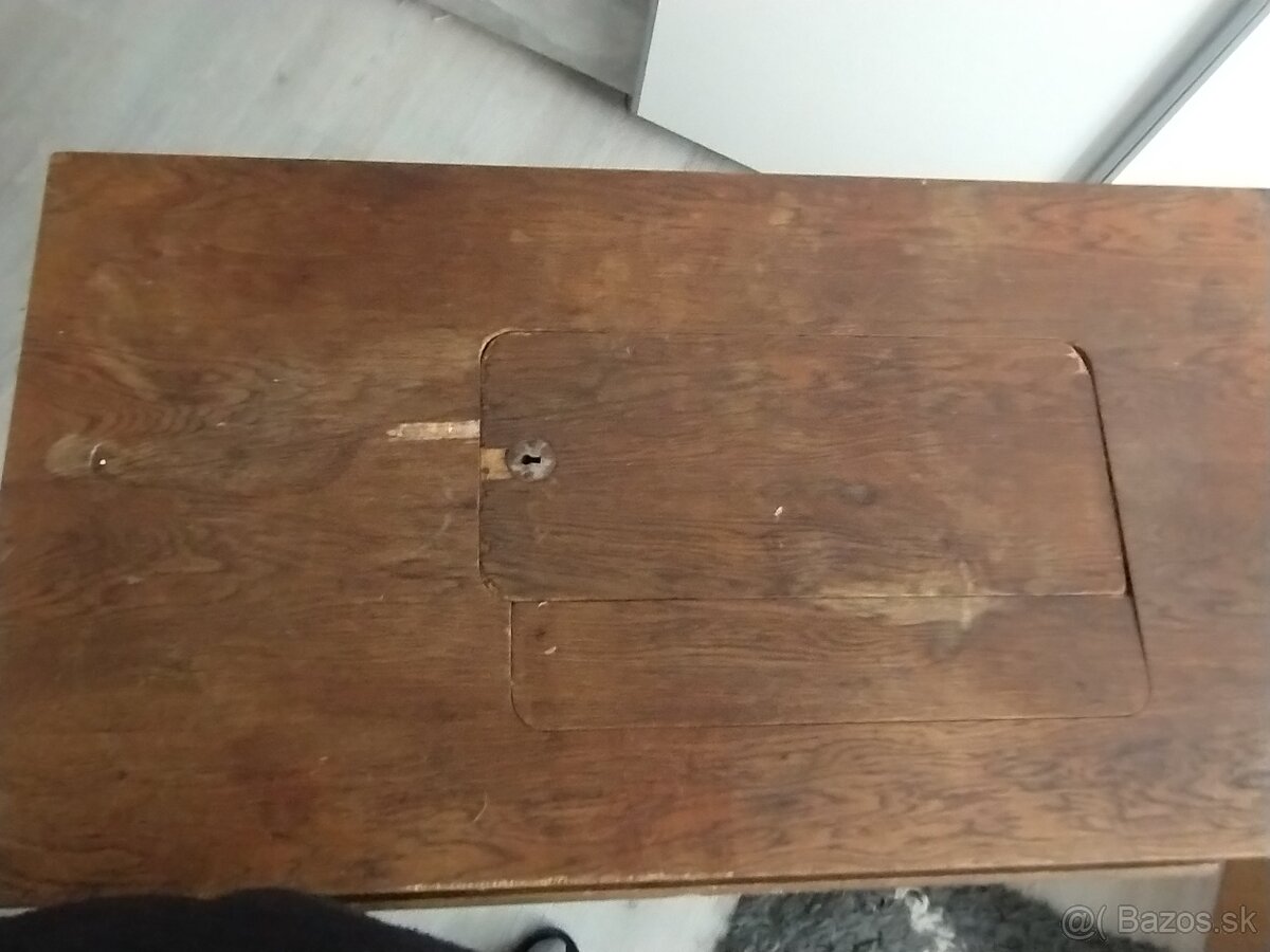 Starodávna mašina Lada - 4