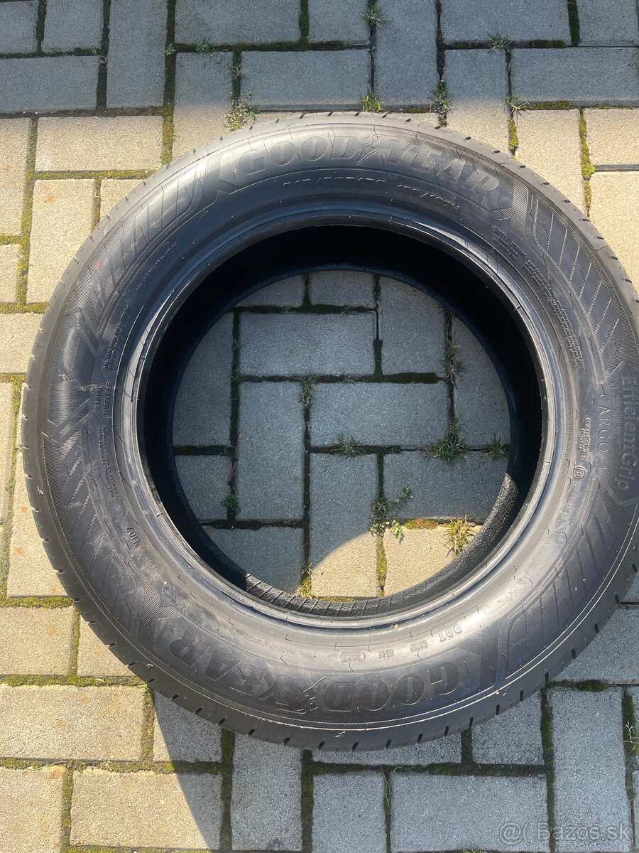 Nove Goodyear Efficiency Grip Cargo2 215/60 R17C 109/107H - 4