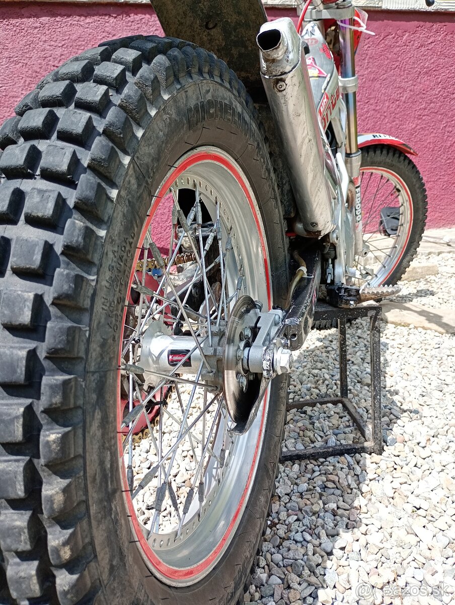 Montesa 315 ročník 2001 trial