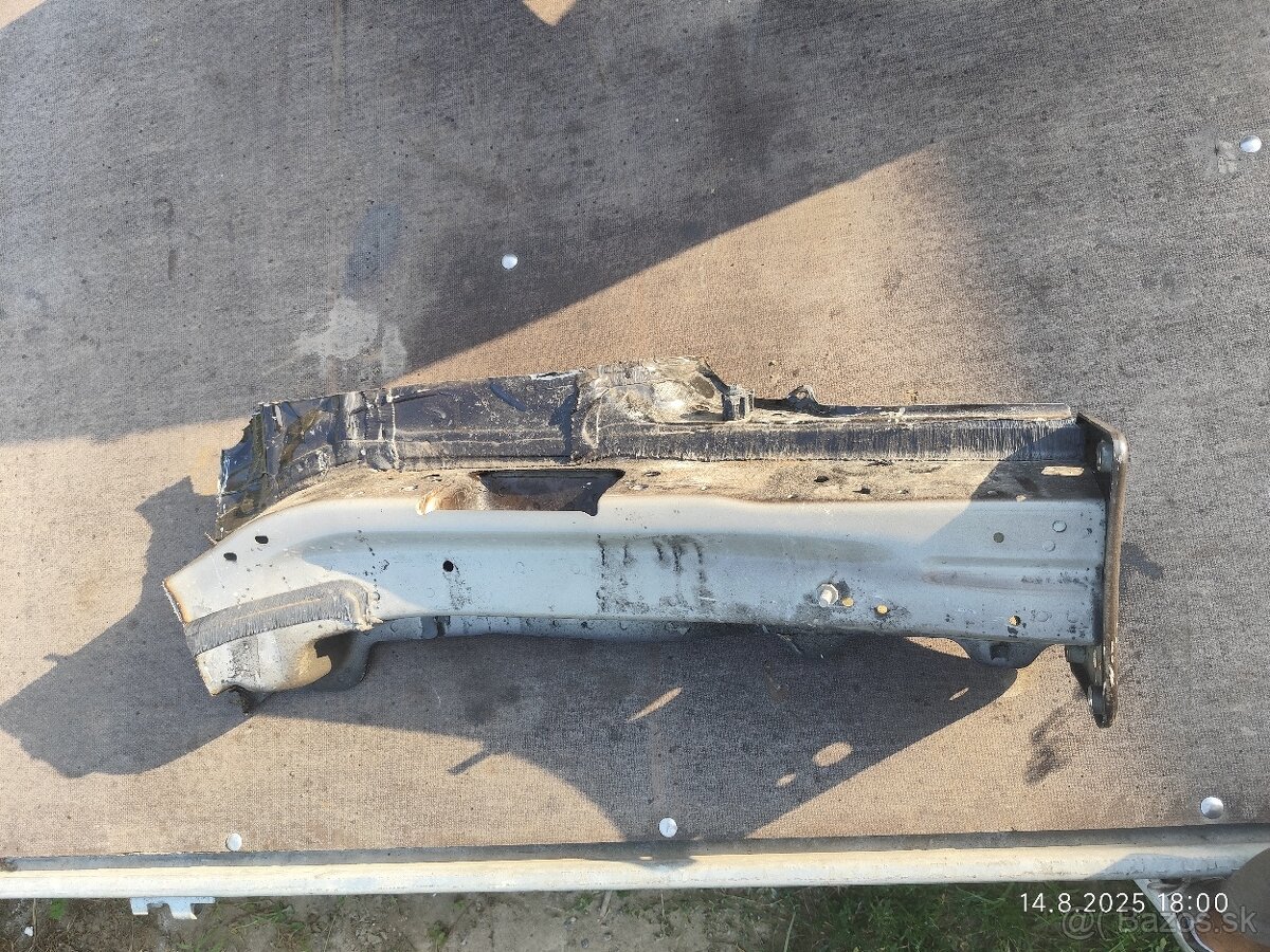 Škoda Octavia IV díly nosník,čtvrtka,podběh,celo - 4