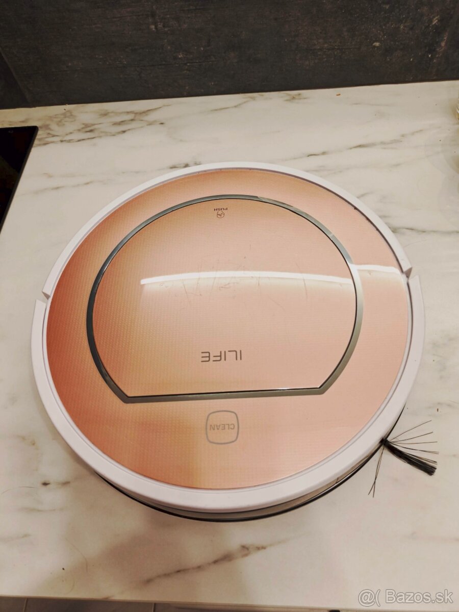 Roboticky vysavac iLife V7s plus - 4