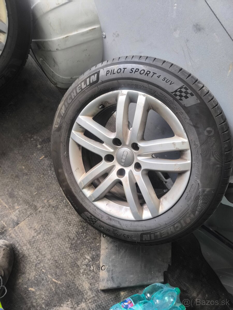 255 55 R18 Michelin - 4
