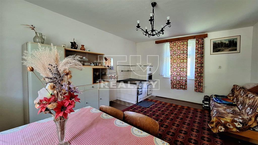 RODINNÝ DOM V OBCI LAZY POD MAKYTOU VO VÝHRADNOM... - 4