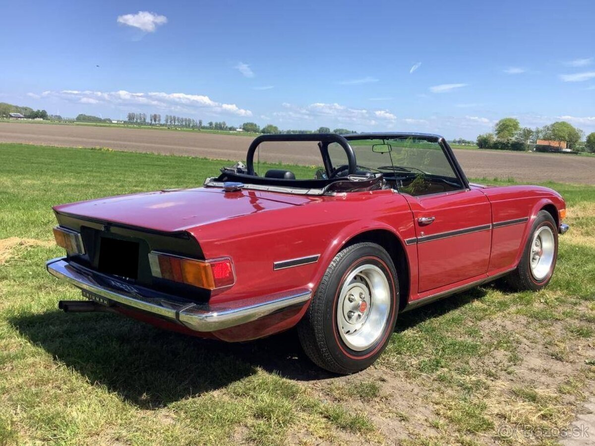 Triumph TR6 z roku 1976 - 4