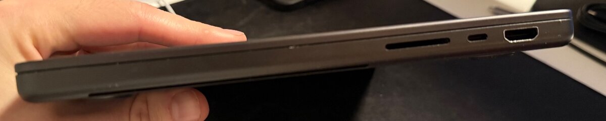 Macbook Pro M4 14 inch (16GB/512GB) - 4