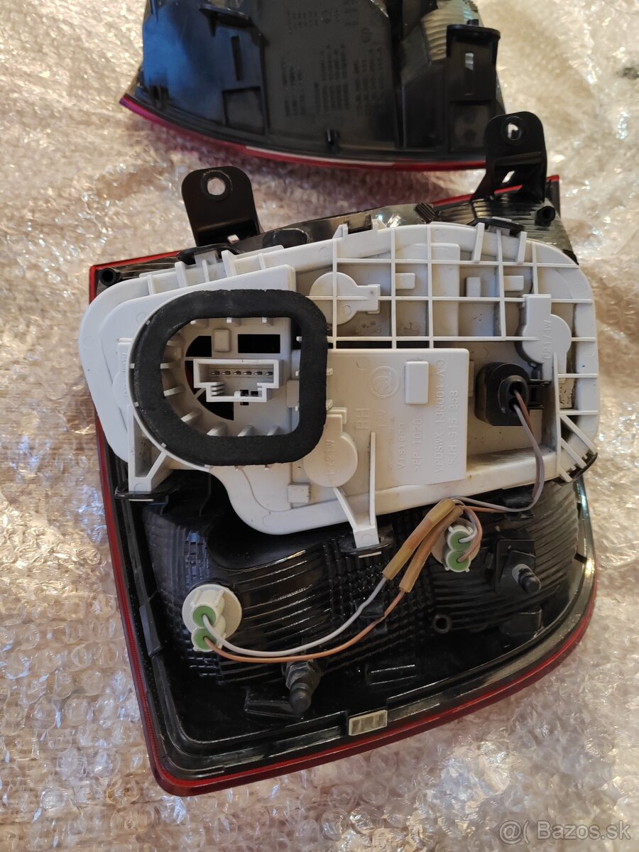 Škoda Rapid zadné svetlá - 4