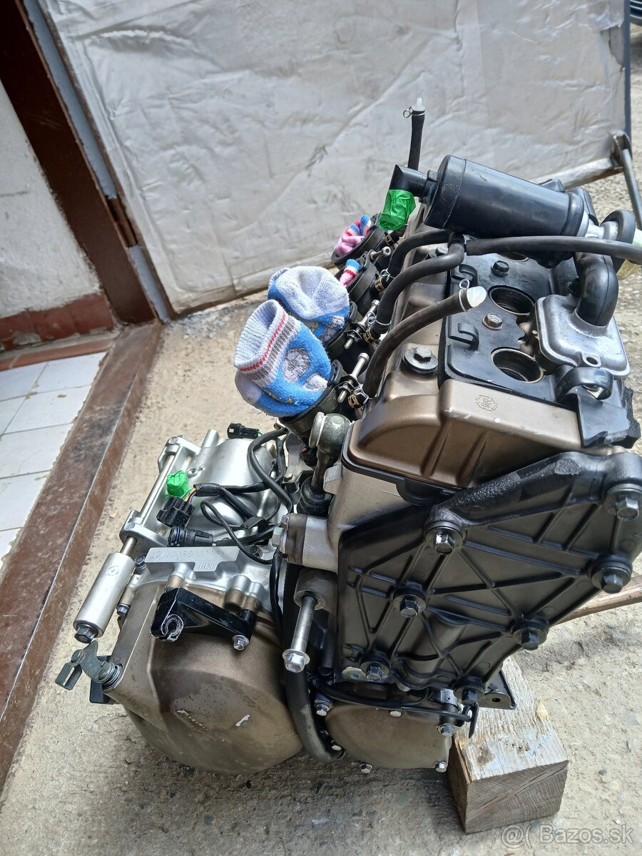 Kawasaki - 4