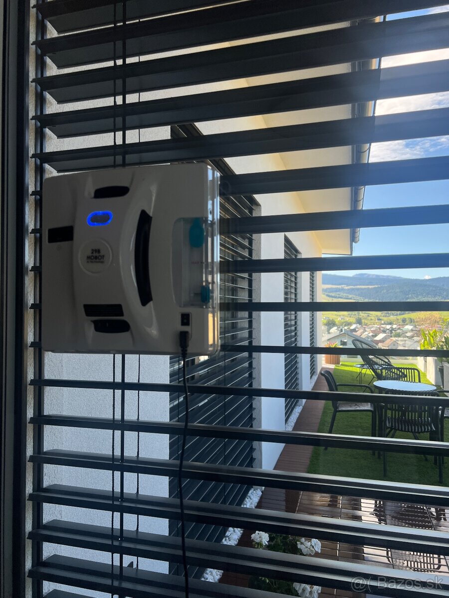 Umývač okien Hobot 298 - 4