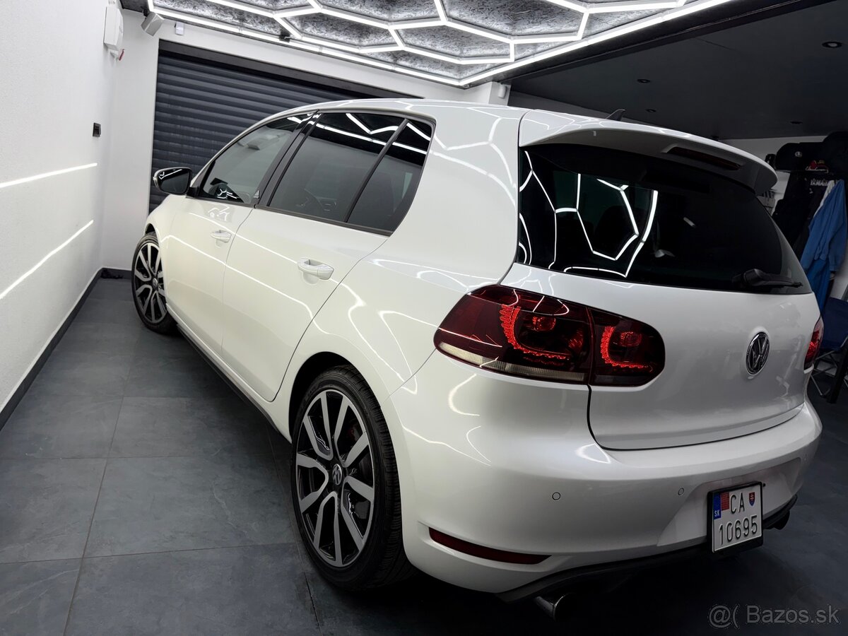Volkswagen Golf 6 GTI DSG adidas edition SWISS - 4