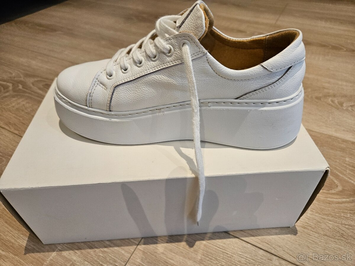 Dámske kožené botasky, veľkosť 37 - 4