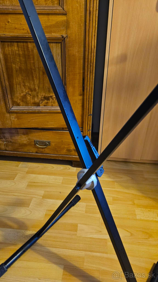 Stojan na klávesy (Keyboard Stand) - 4