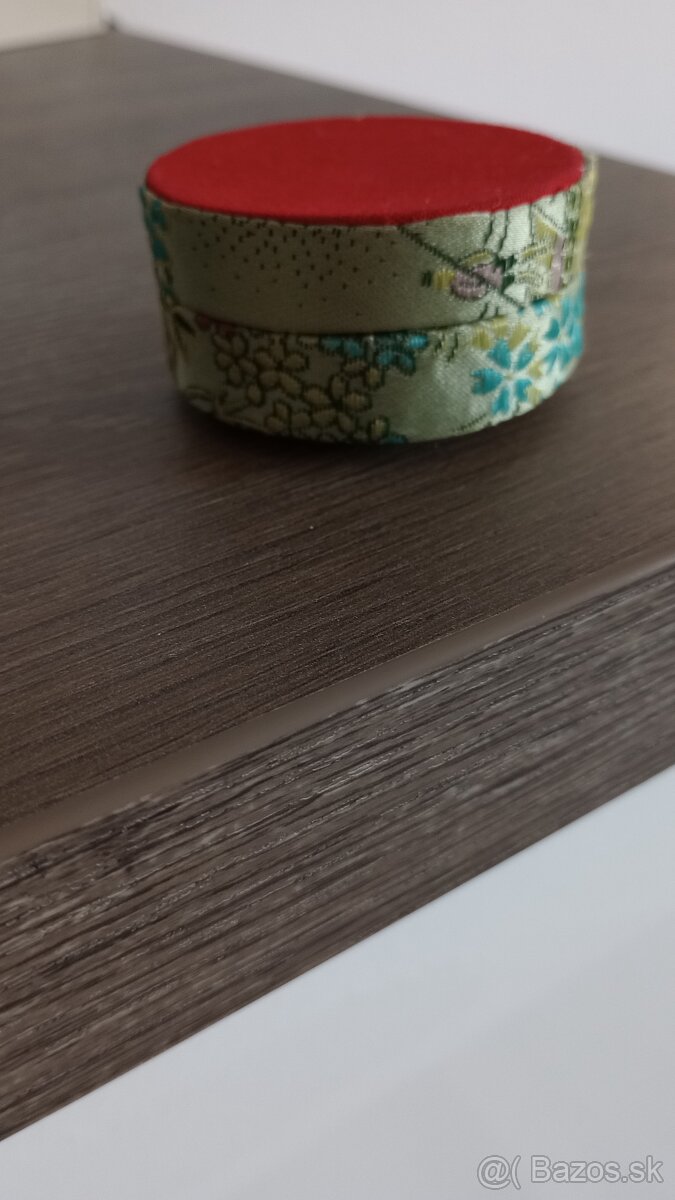 Stará vintage šperkovnička - 4