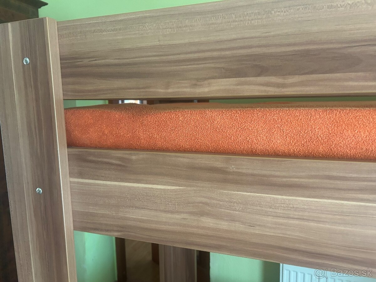 Poschodová masívna posteľ - 4