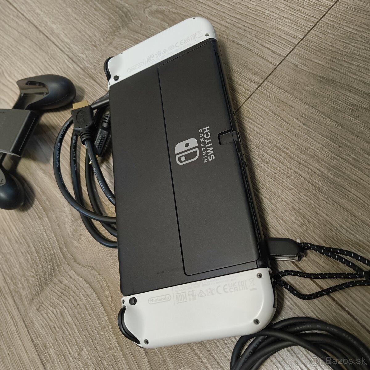 nintendo switch oled - 4