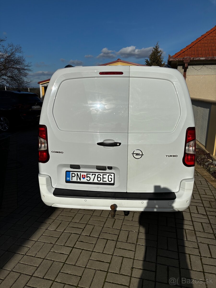 Opel combo e 1.5 cdti,75 kw,9/2019 - 4