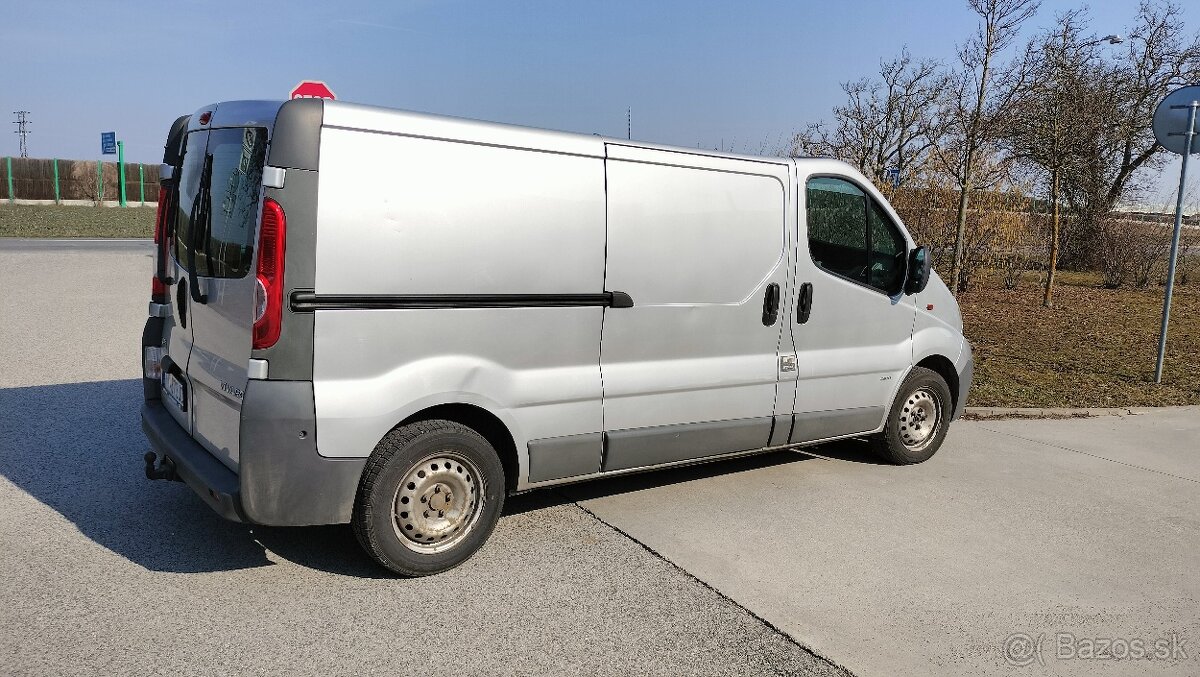 Opel Vivaro - 4