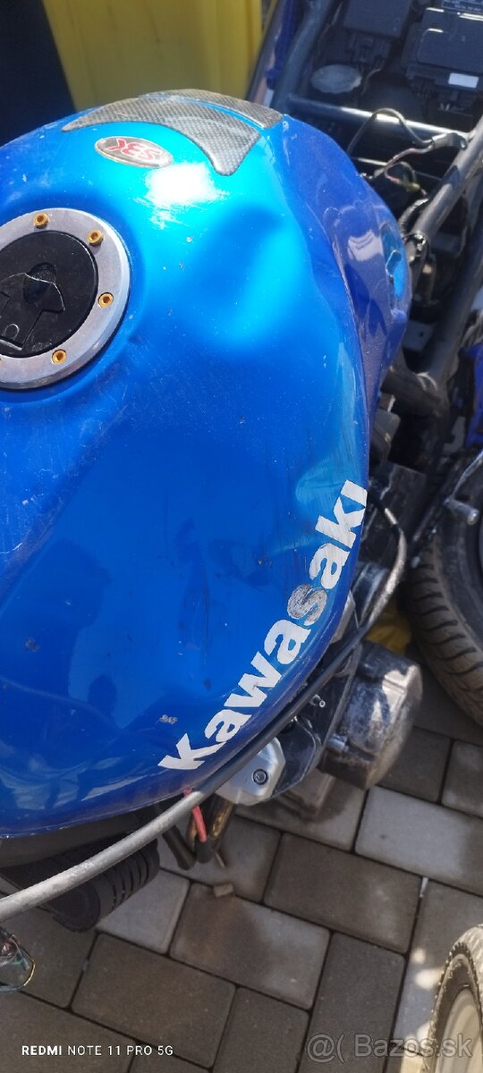 Kawasaki zr - 4