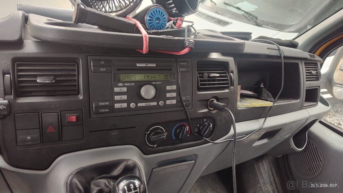 ODTAHOVE VOZIDLO Ford Transit 2,4 tdci - 4