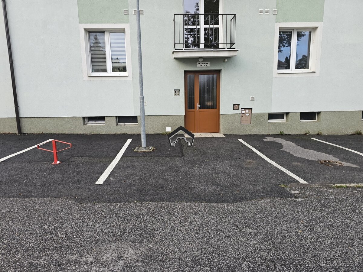 Na predaj parkovacie mesta vo Zvolene - Sekier - 4