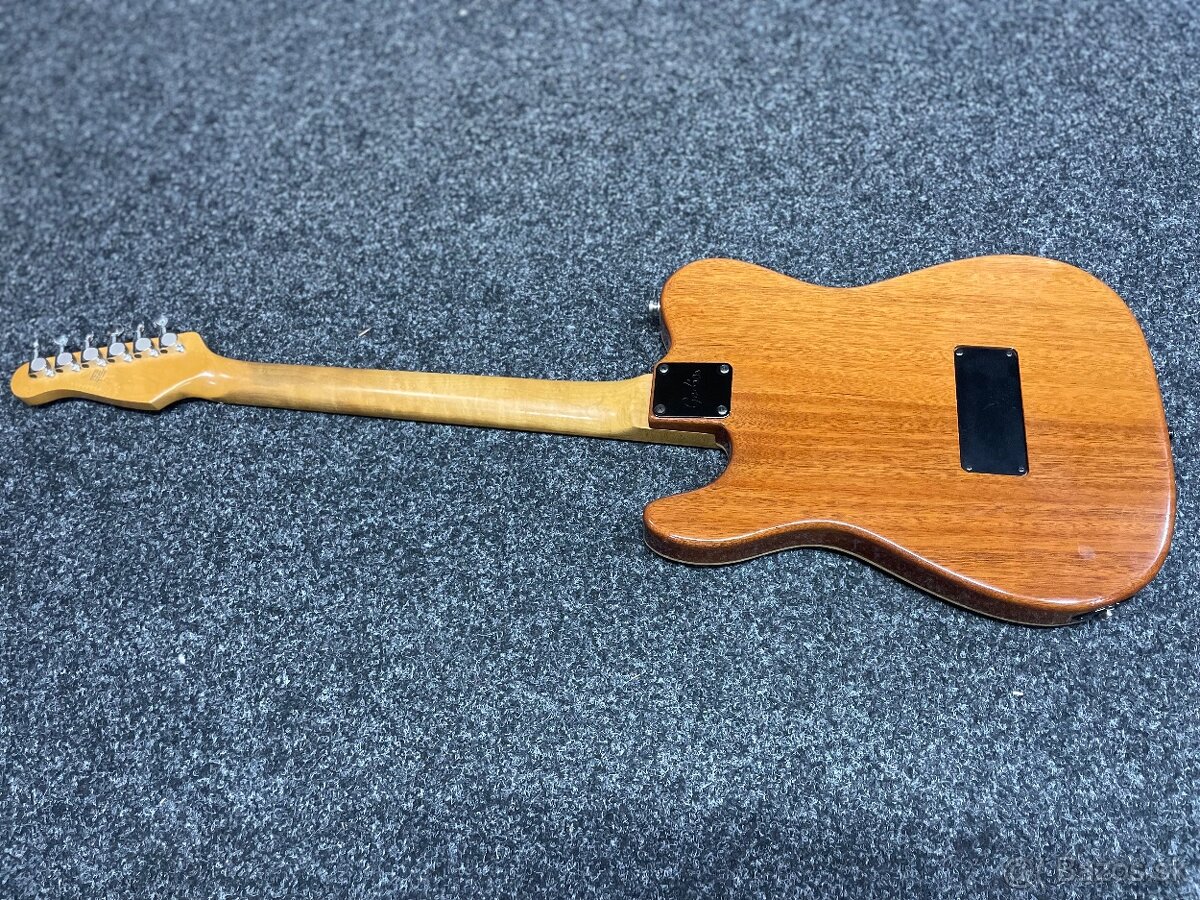 Godin Acousticaster - 4