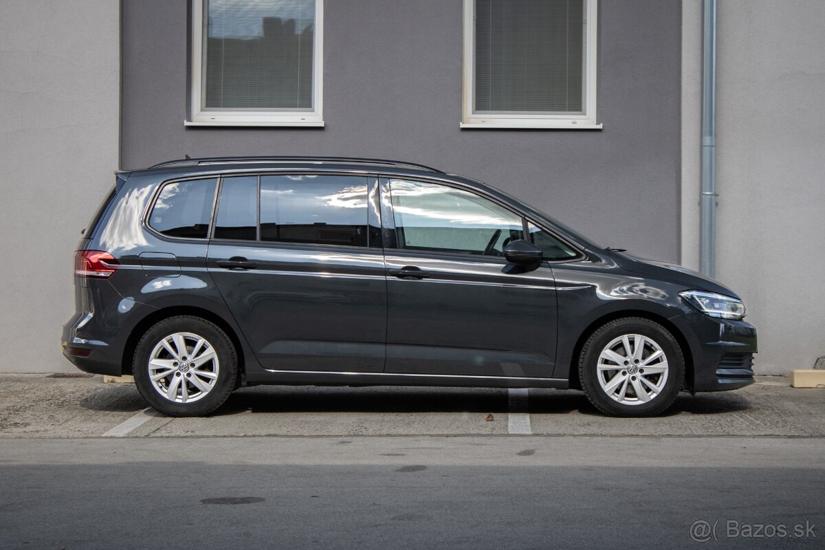 Volkswagen Touran 2.0 TDI SCR 150k Comfortline DSG - 4