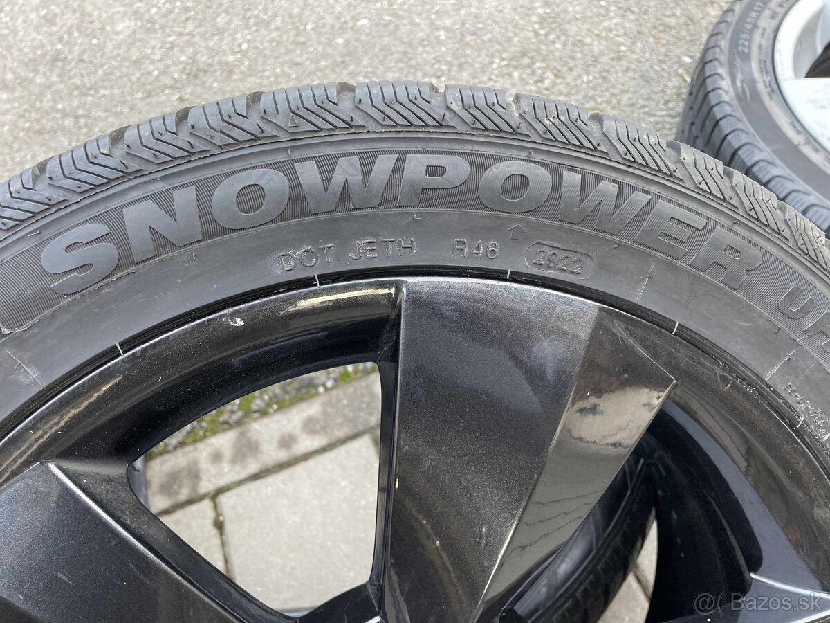 NANUQ originá škoda alu disky 4x112 225 45 R17 - 4