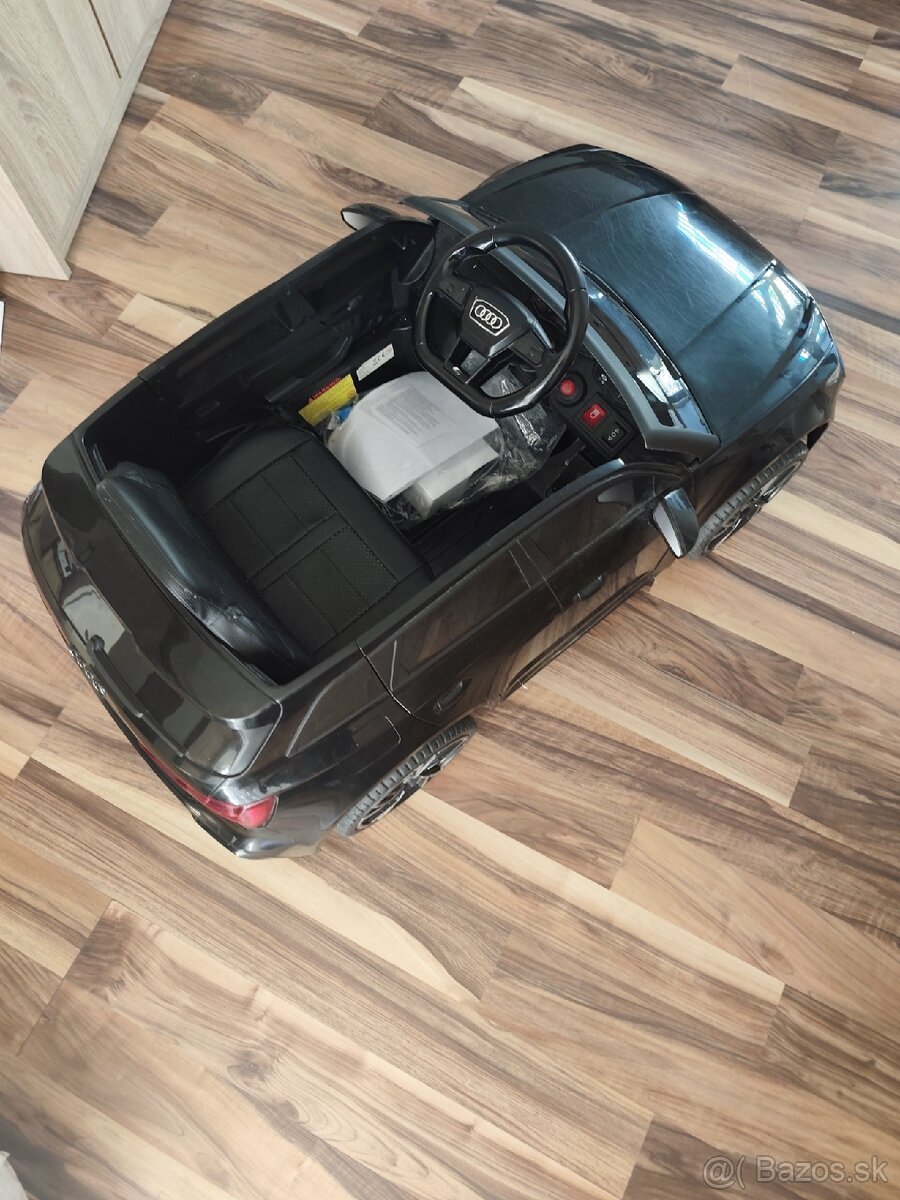 Detské elektrické autíčko AUDI RS6 - 4