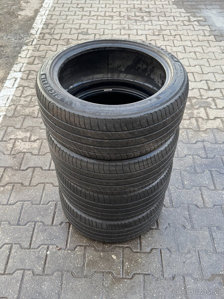 225/45 R17 - 4