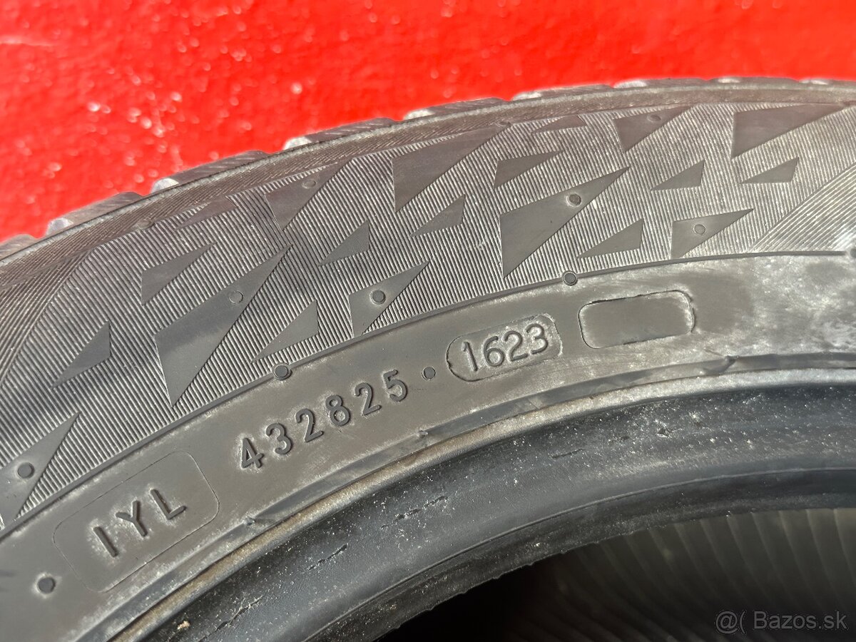 205/60 R16 96H - Nokian SnowProof2 - 4